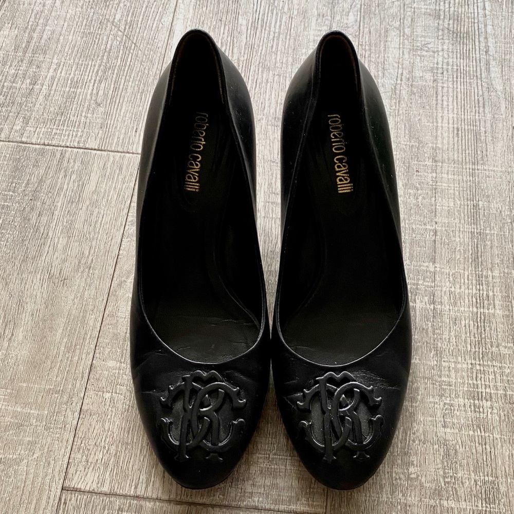 Roberto Cavalli | Size 9 | Monogrammed Heels